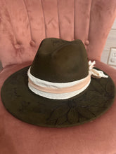 Load image into Gallery viewer, Olive Green Hat
